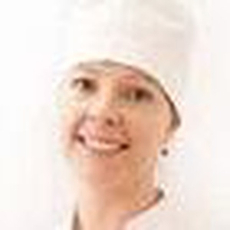 Попова Наталия Эдуардовна, стоматолог-терапевт