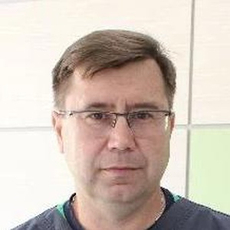 Сапожников Игорь Николаевич, стоматолог-терапевт
