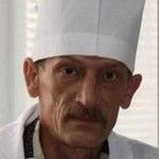 Садыков Юрий Мансурович, стоматолог-терапевт