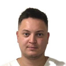 Захаров Валентин Валерьевич, стоматолог-хирург