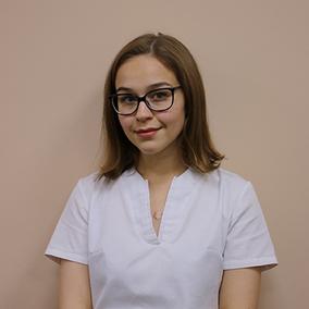 Коновалюк Екатерина Сергеевна, стоматолог-терапевт