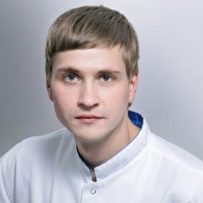 Завьялов Александр Игоревич, офтальмолог