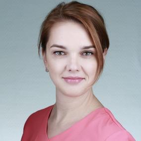 Акиншина Александра Олеговна, стоматолог-терапевт