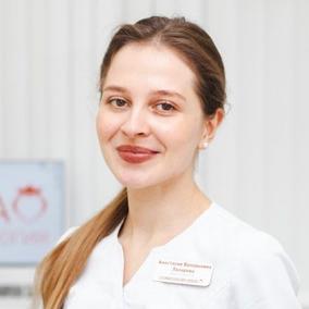 Лазарева Анастасия Валерьевна, стоматолог-терапевт
