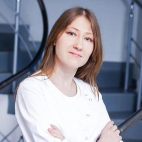Урюпина Анастасия Александровна, хирург-проктолог
