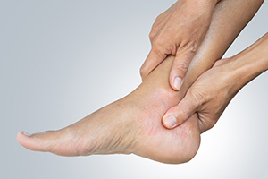 Болит пятка