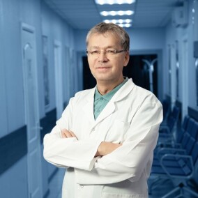 Ахметов Ильяс Ислямович, дерматолог