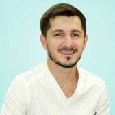 Мутов Руслан Ниязович, стоматолог-ортопед
