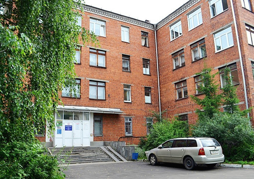 Поликлиника № 21, фото №1