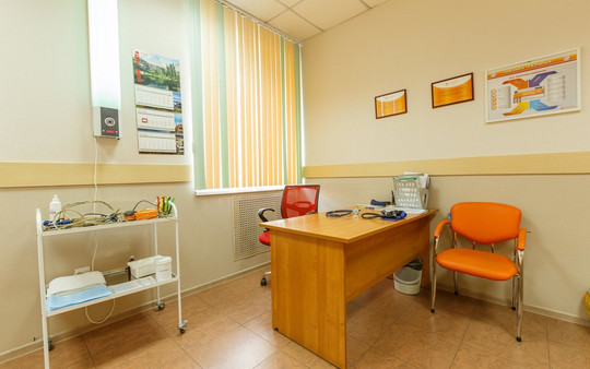 КрасКлиник на Авиаторов, фото №1