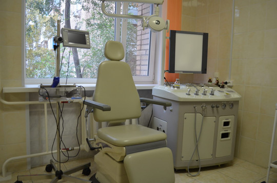 Городская поликлиника № 9, фото №1