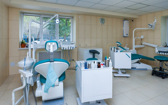 Дантист на Карла Маркса, фото №1