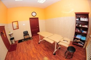 Ортопедо-неврологический медицинский центр Хушназарова У.Г. в Большом Казённом, фото №1