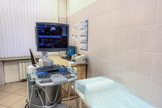 Поликлиника МИБC на Есенина, фото №1