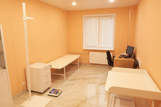 Клиника Диамед в 4-м микрорайоне, фото №1