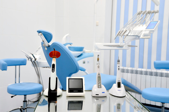 СуроДент на Кашириных 166, фото №1