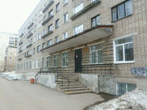 Поликлиника № 3 ДГП № 4, фото №1