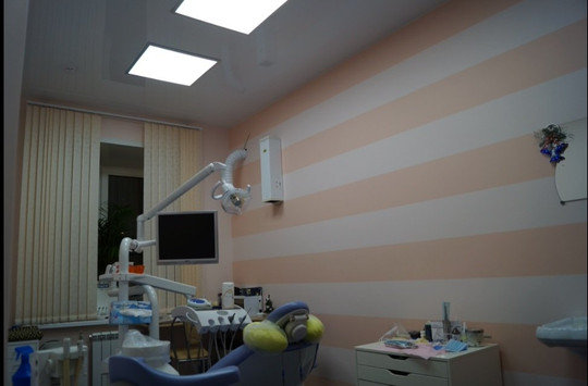 Голливуд Дентал на Кавалерийской, фото №1