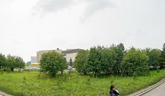 Детская поликлиника центра охраны здоровья шахтеров на 7-м ряду, фото №1