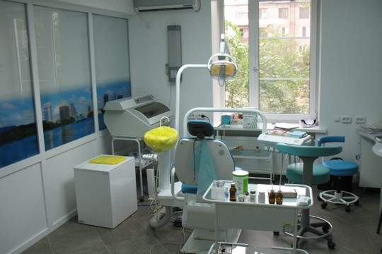 Стоматологическая поликлиника № 12, фото №1
