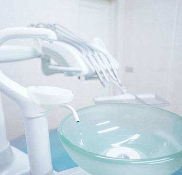 Уни Дент на Гражданском, фото №1