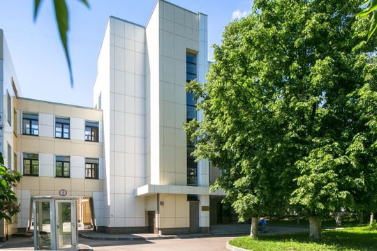 Поликлиника ДМЦ Управления делами Президента РФ на Цандера, фото №1