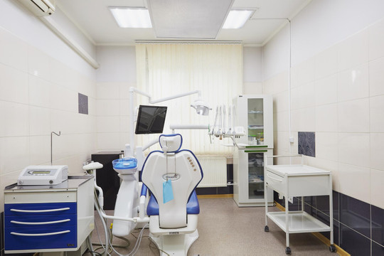 Современный стоматологический комплекс, фото №1