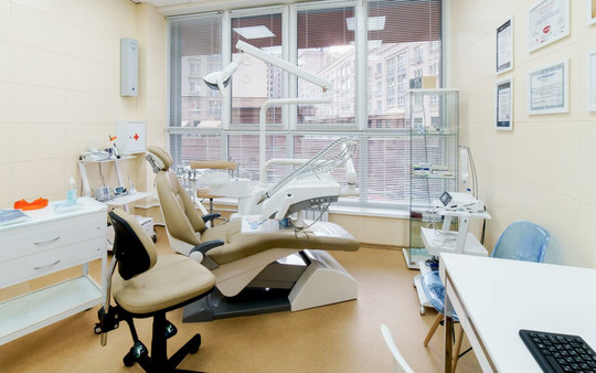 Акварель Василия Золотухина на Семашко, фото №1