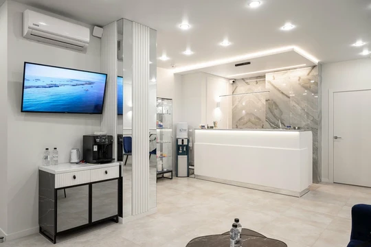 Иннова Клиник на Хмельницкого, фото №1