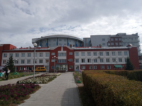 Детская поликлиника (ГАУЗ ДРКБ) на Строителей, фото №1