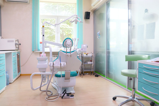 Легкая стоматология на Автозаводской, фото №1