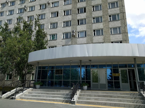 Окружная больница в 7-м мкр, фото №1