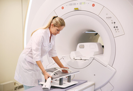 Консультант на Смирнова, фото №1