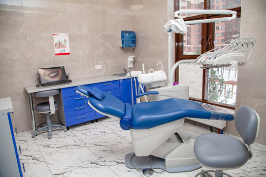 FamilyStom стоматология, фото №1