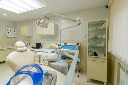 Денталюкс на Республики, фото №1