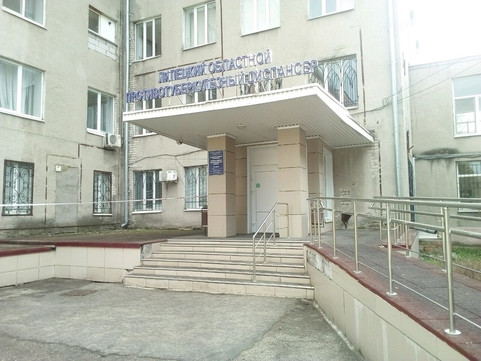 Противотуберкулезный диспансер на Космонавтов, фото №1