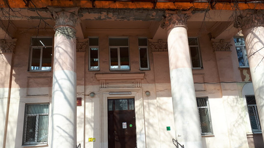 Поликлиника №1 на Октября, фото №1