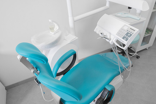 Центр имплантологических решений на Чехова, фото №1