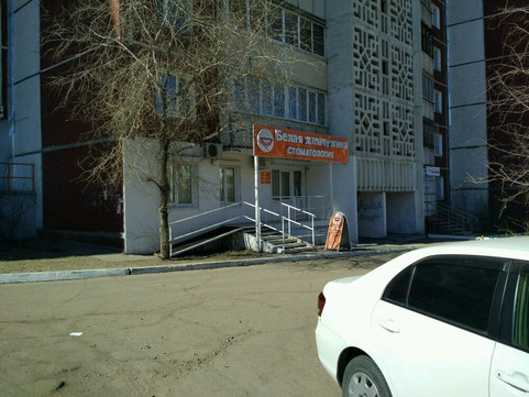 Белая жемчужина на Строителей, фото №1