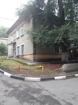 Детская поликлиника №1 на 2-ой Садовой, фото №1