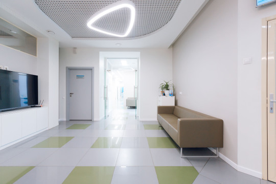 Стоматология НОВОСТОМ на Комсомольской, фото №1