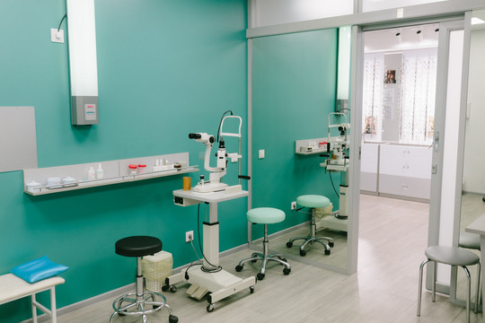 Центр охраны зрения на Богомягкова 12, фото №1