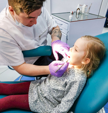 Стоматологическая поликлиника №3 на Холодильной, фото №1