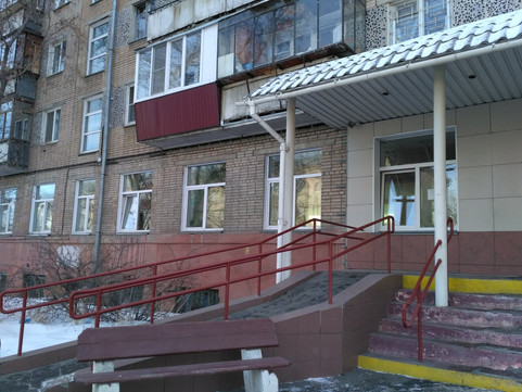 Детская поликлиника №1 на Коммуны, фото №1