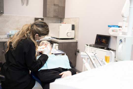 Стоматология Aregdent, фото №1