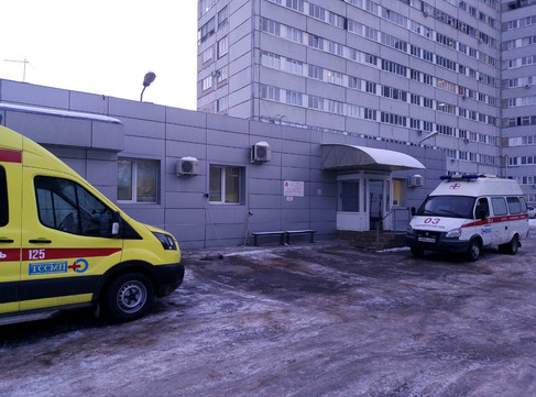 Скорая помощь на бульваре Здоровья, фото №1