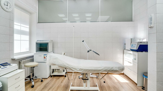 Клиника врачебной косметологии на Варфоломеева, фото №1