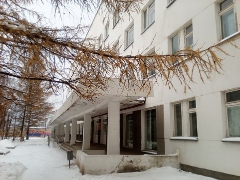 Поликлиника №3 на Молодой Гвардии 98, фото №1