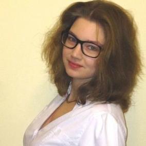 Герасимова Анна Сергеевна, стоматолог-хирург