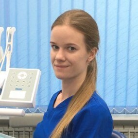 Покровская Анастасия Валерьевна, стоматолог-терапевт